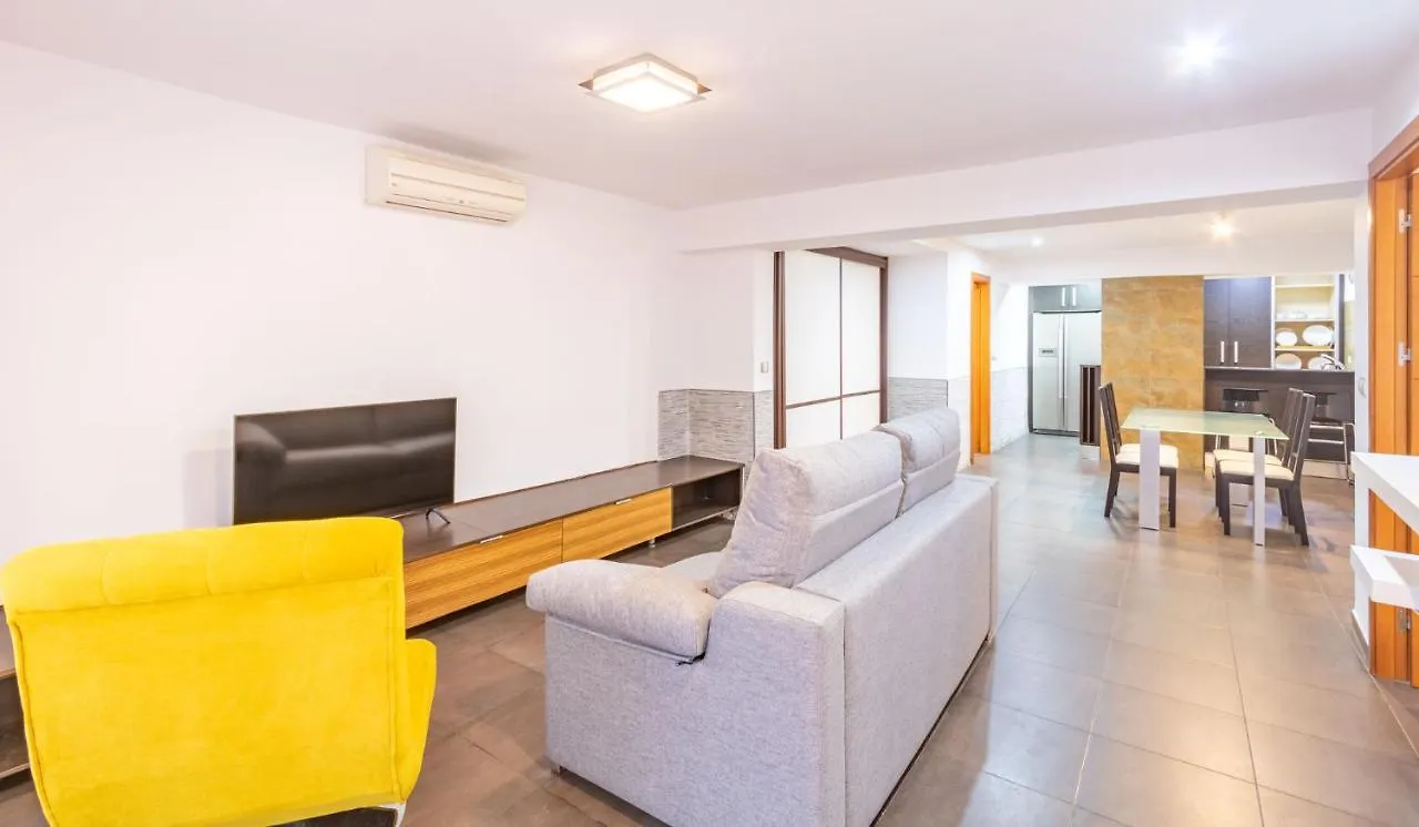 Alhondiga Oasis Suite By Valcambre Seville